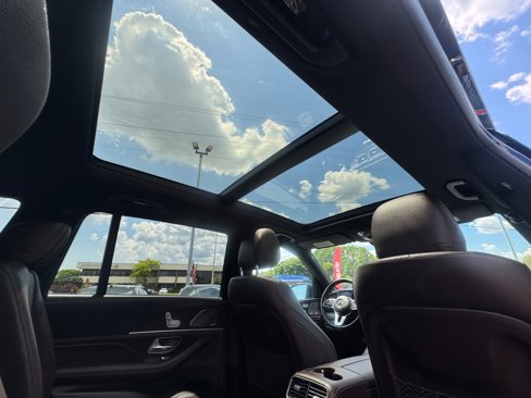 Used 2021 Mercedes-Benz GLS 450 4MATIC image 20