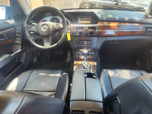 Used 2012 Mercedes-Benz GLK 350 4MATIC image 16