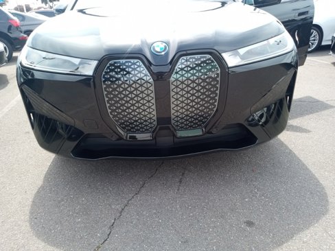 Used 2024 BMW iX xDrive50 w/ Sport Package image 22