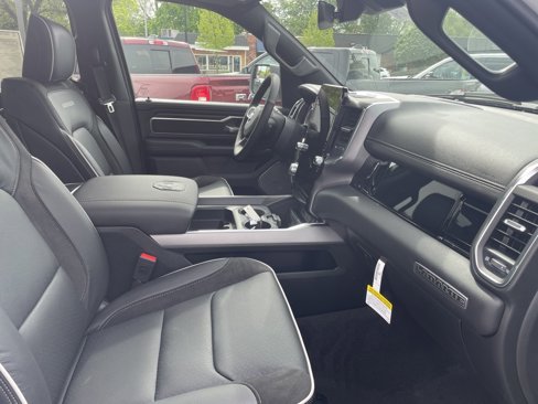 New 2025 RAM 1500 Laramie w/ Night Edition image 18