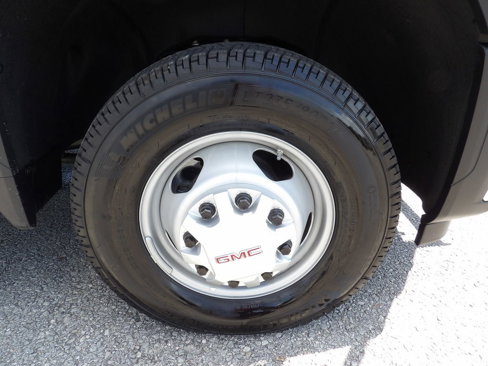Used 2024 GMC Sierra 3500 Pro image 59