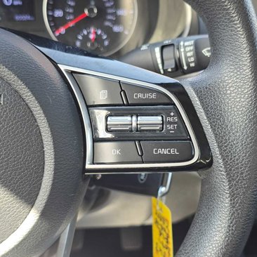 Used 2021 Kia Forte LXS image 17