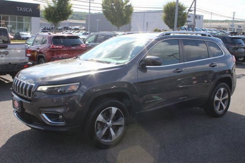 Used 2020 Jeep Cherokee Limited image 2