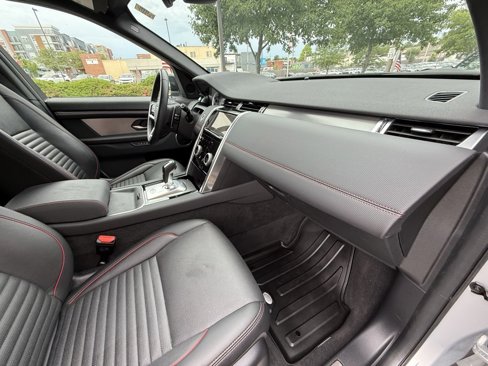 Used 2023 Land Rover Discovery Sport SE R-Dynamic image 42