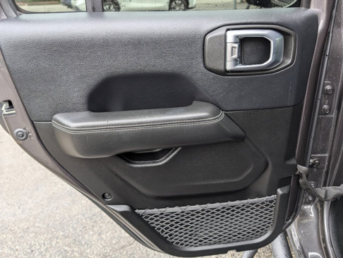 Used 2019 Jeep Wrangler Unlimited Sahara w/ Quick Order Package 24M Moab image 21