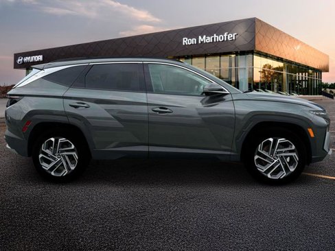 New 2025 Hyundai Tucson Limited image 9