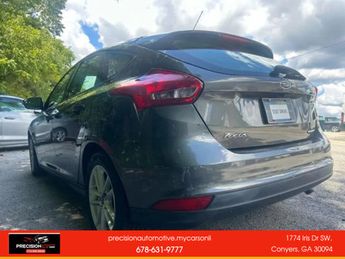 Used 2015 Ford Focus SE image 10