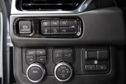 New 2026 GMC Yukon Elevation image 29