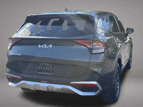 Used 2024 Kia Sportage LX image 5