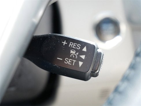 Used 2016 Toyota Highlander Limited Platinum image 25