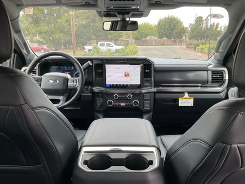 Used 2025 Ford F350 Lariat w/ Black Appearance Package image 68