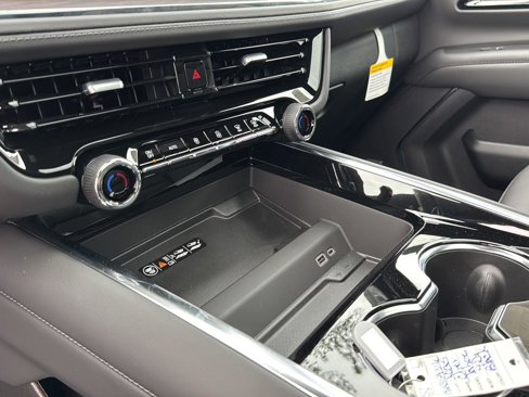 New 2025 Chevrolet Tahoe Z71 w/ Comfort Package image 25