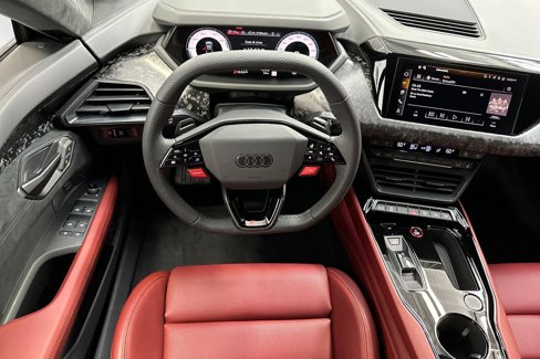 New 2025 Audi RS e-tron GT performance image 13