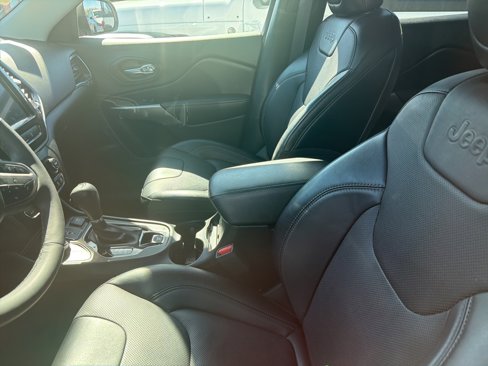 Certified 2022 Jeep Cherokee Limited image 14