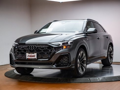New 2025 Audi Q8 Prestige image 1