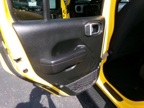 Used 2021 Jeep Wrangler Unlimited Sport image 33