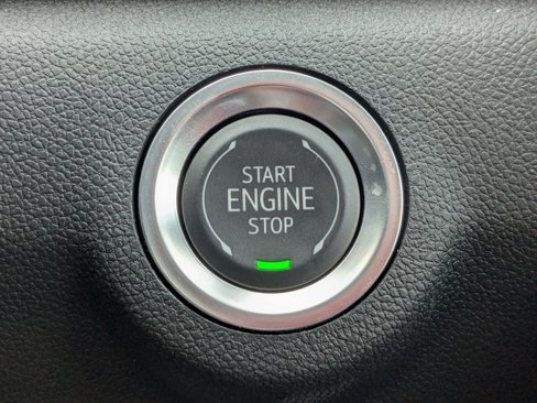 New 2025 GMC Terrain Elevation image 18