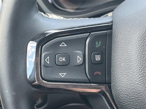 Used 2024 RAM 2500 Limited image 28