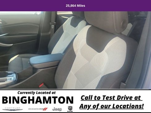 Used 2024 Chevrolet Trax RS image 9