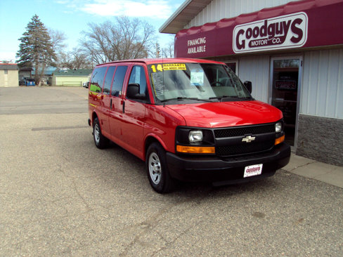 Used 2014 Chevrolet Express 1500 LS image 2