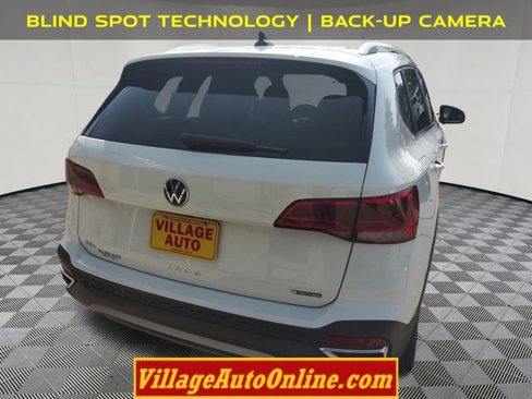 Used 2022 Volkswagen Taos SEL image 13