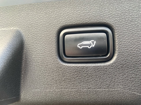 Used 2025 Kia Sportage EX w/ Premium Package image 11