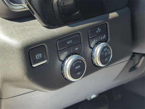 Certified 2023 GMC Sierra 1500 Elevation image 34