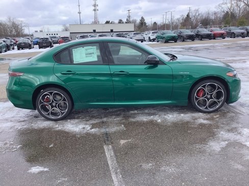 New 2025 Alfa Romeo Giulia Sprint w/ Veloce Package AWD image 6