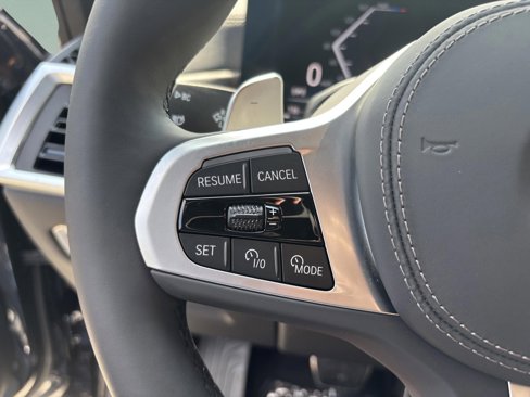 New 2026 BMW X7 xDrive40i w/ M Sport Package image 11