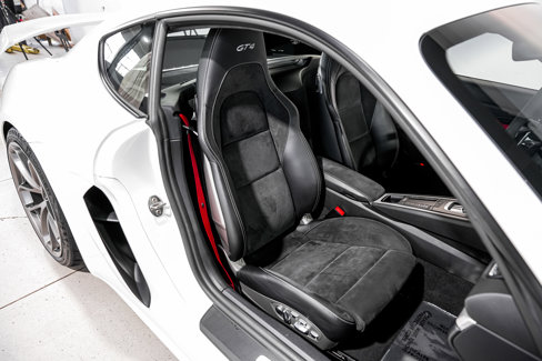 Used 2021 Porsche 718 Cayman GT4 image 24