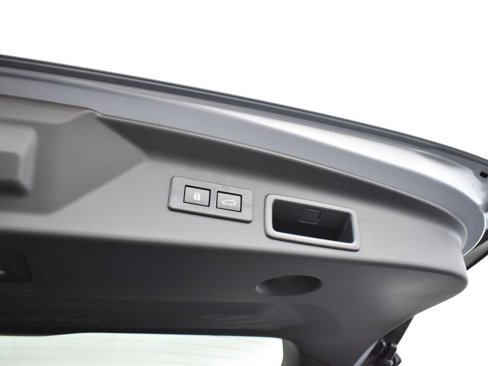 New 2025 Subaru Forester Touring image 28