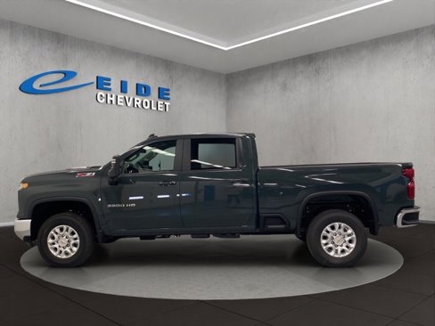 New 2026 Chevrolet Silverado 3500 LT w/ All Star Edition image 6