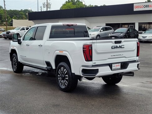 New 2026 GMC Sierra 2500 Denali Ultimate image 6