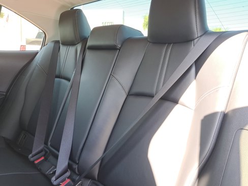 Certified 2025 Toyota Corolla XLE image 8