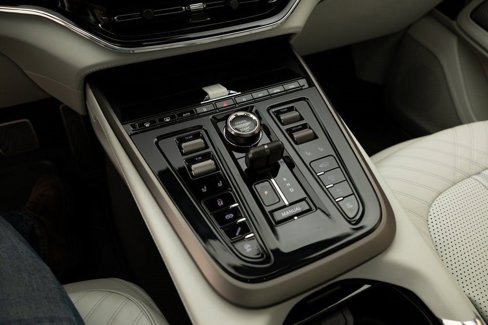 New 2025 Aston Martin DBX 707 image 69