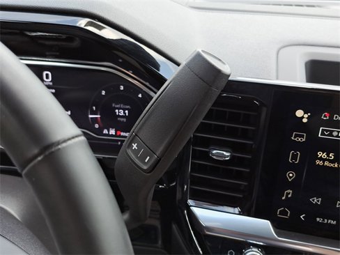 Used 2024 GMC Sierra 1500 SLT image 19