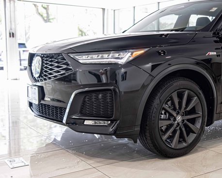 Used 2025 Acura MDX A-Spec image 4