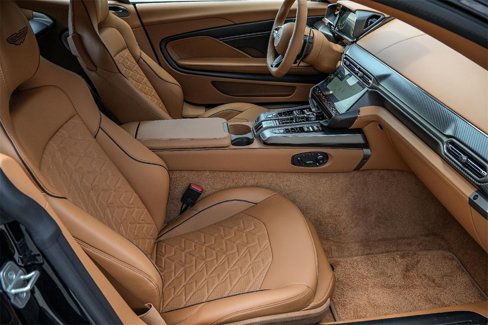 New 2025 Aston Martin Vanquish Coupe image 36