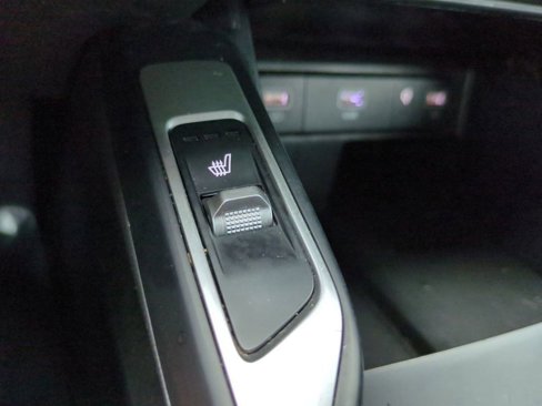 Used 2023 Kia Sorento S image 31