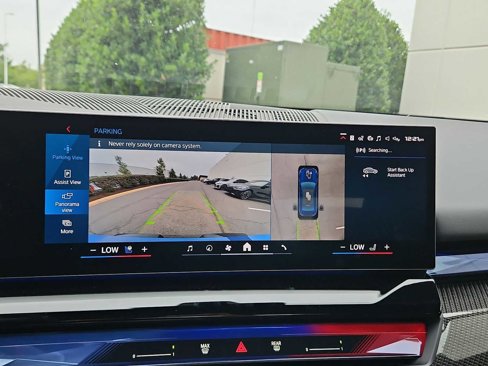 New 2026 BMW M5 w/ Executive Package image 30