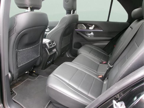 Used 2024 Mercedes-Benz GLE 350 4MATIC image 9