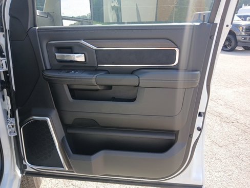 New 2026 RAM 2500 Laramie image 33