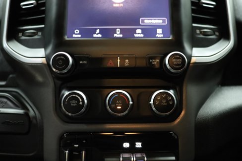 Used 2022 RAM 2500 Big Horn image 31