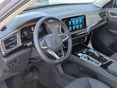 New 2025 Volkswagen Atlas SEL image 12