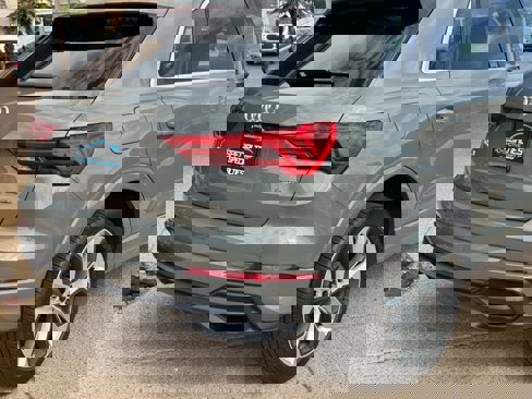 Used 2021 Audi Q3 2.0T Premium Plus w/ Premium Plus Package image 16