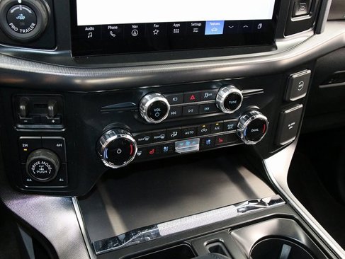 New 2025 Ford F150 Platinum w/ Equipment Group 702A High image 28