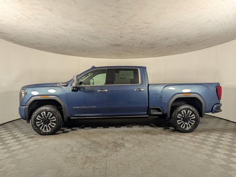New 2026 GMC Sierra 2500 Denali Ultimate image 3