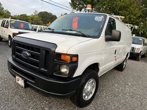 Used 2014 Ford E-350 and Econoline 350 Super Duty image 6