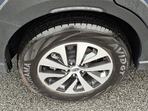 Certified 2025 Subaru Outback image 9