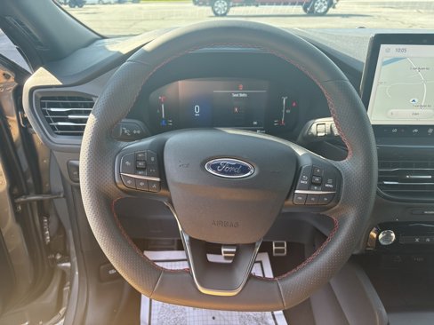 Used 2023 Ford Escape ST-Line w/ Tech Pack #1 image 14